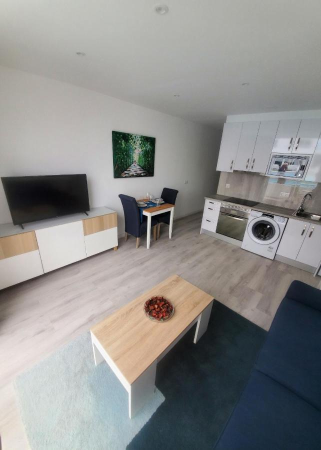 Atlantic View 1B 2 Bedrooms Ground Floor, Complex Featured On A Place In The Sun Puerto del Carmen  Esterno foto