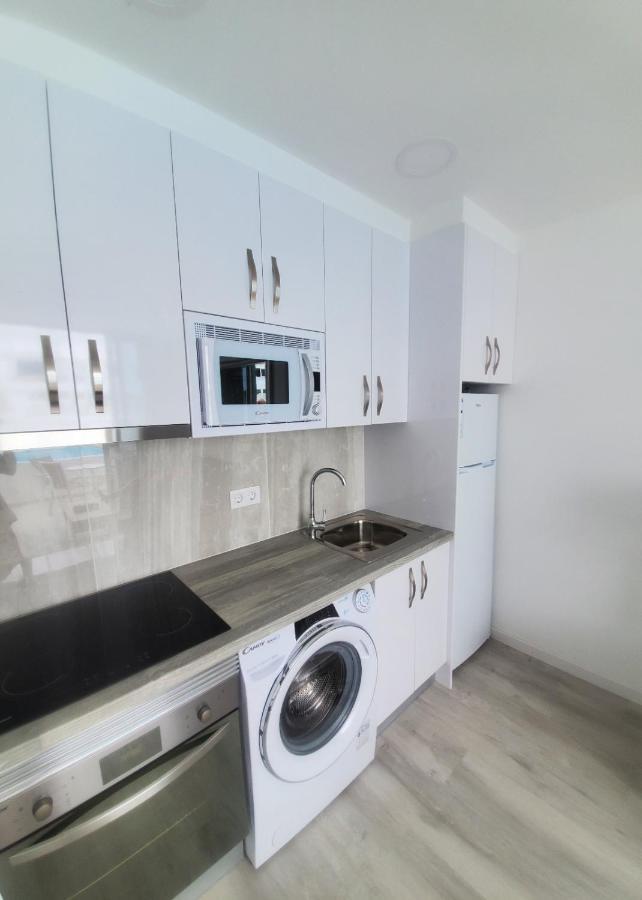 Atlantic View 1B 2 Bedrooms Ground Floor, Complex Featured On A Place In The Sun Puerto del Carmen  Esterno foto